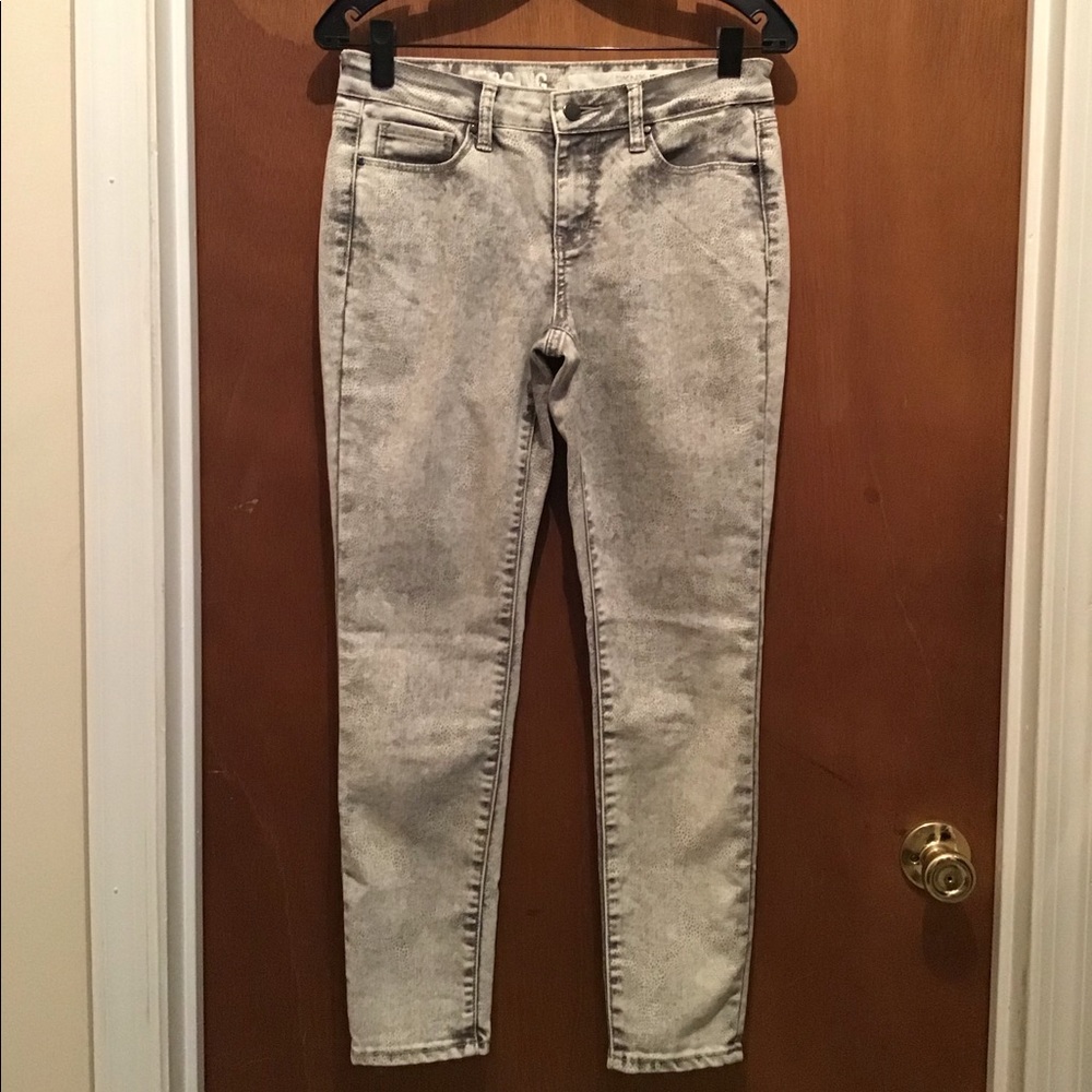 DKNY Acid Washed JEANS